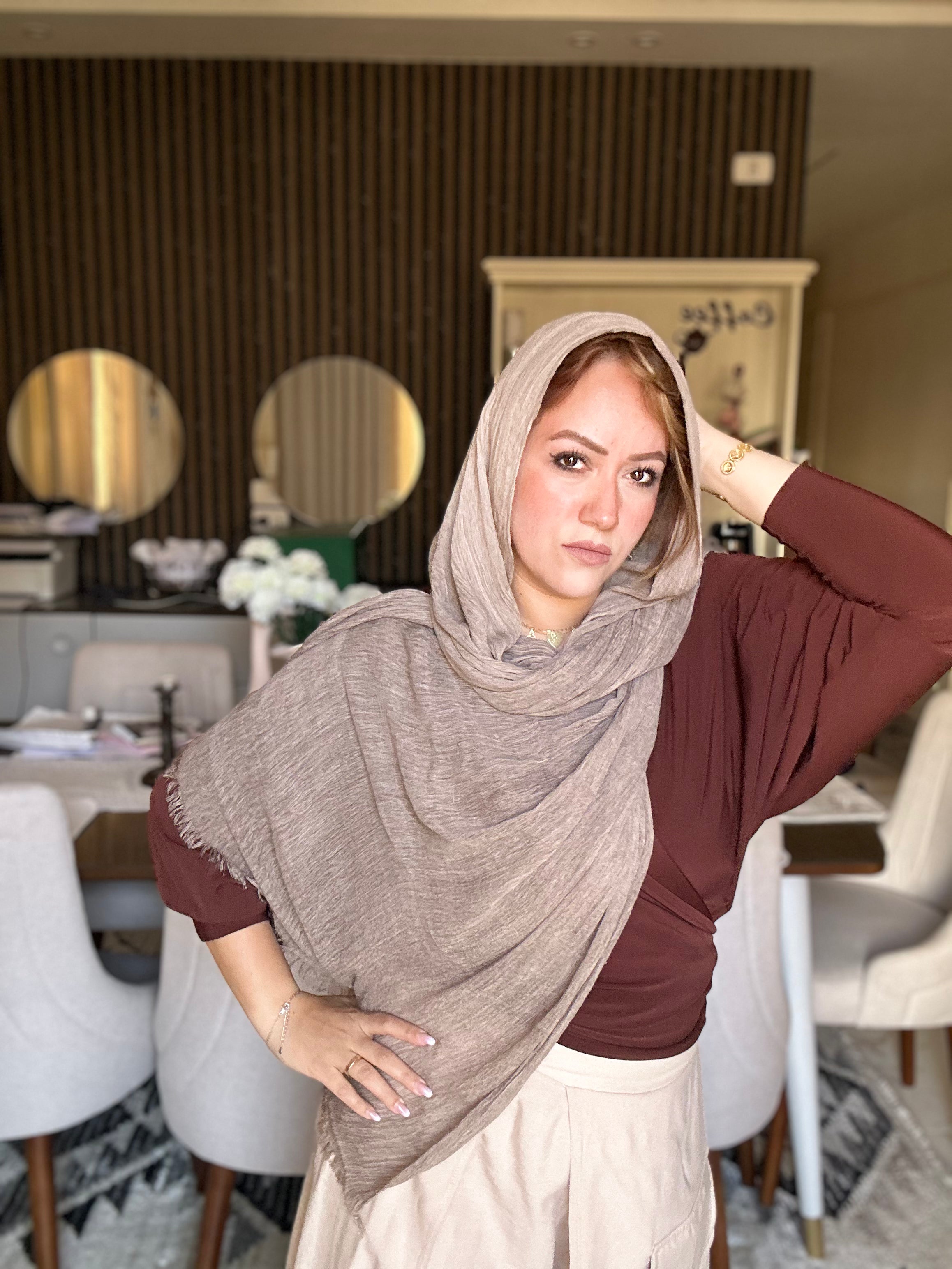 Thailand’s scarf (light brown)