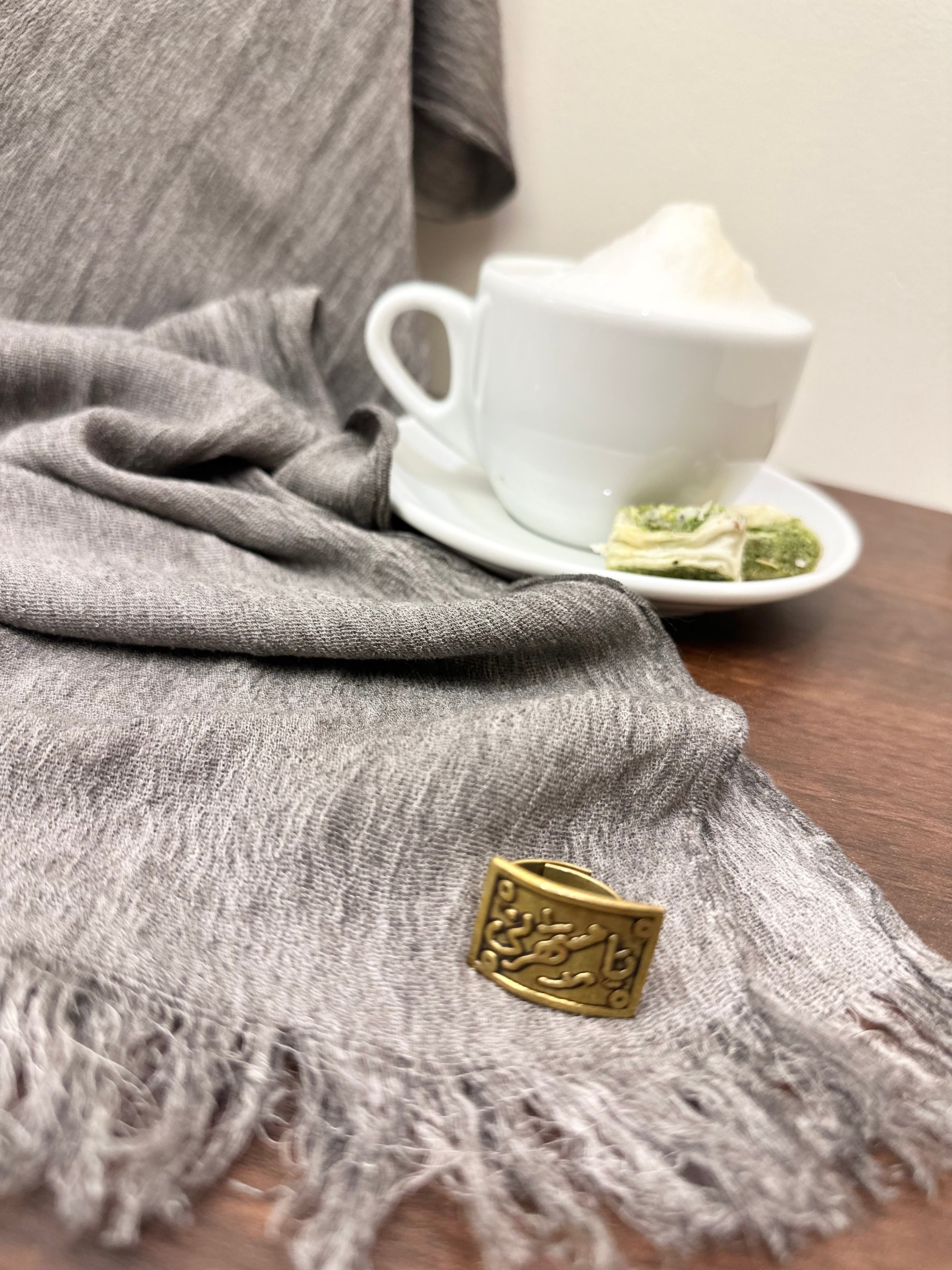 Thailand’s scarf (light grey)