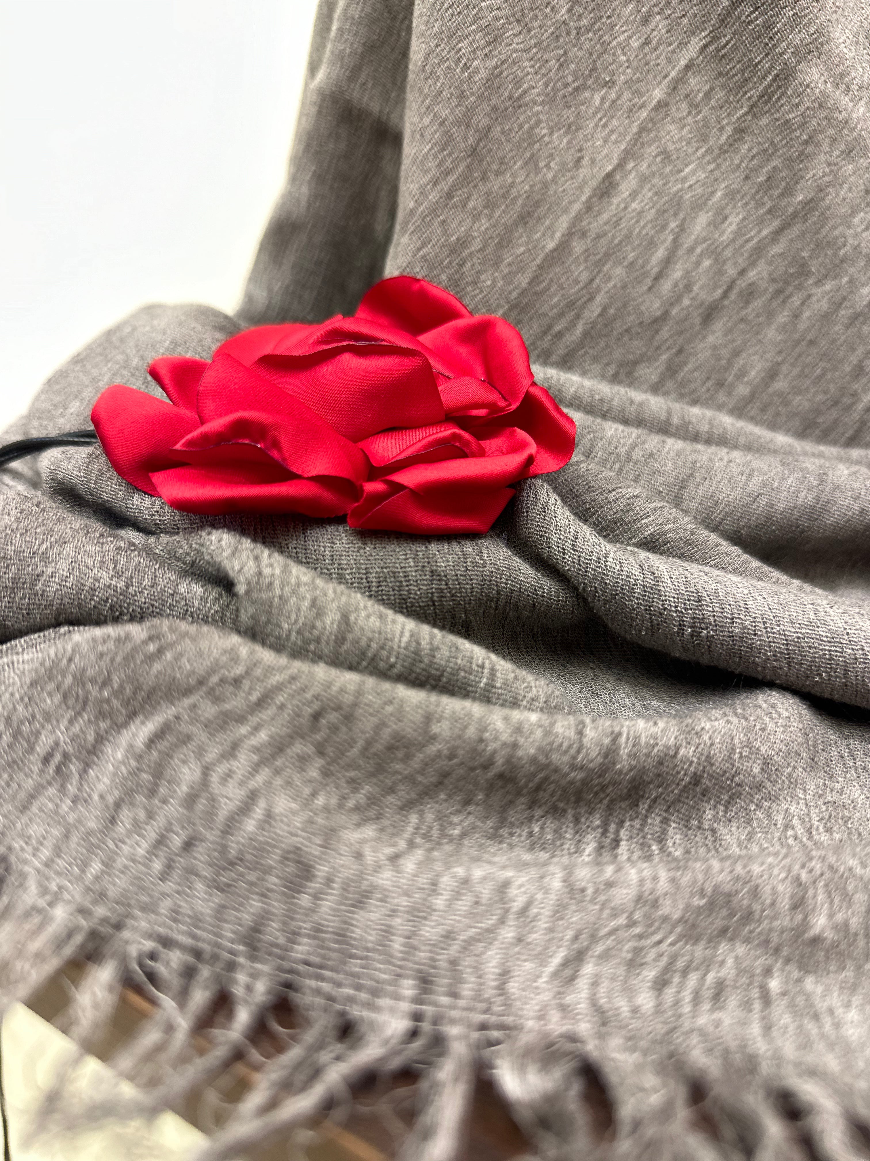 Thailand’s scarf (dark grey)