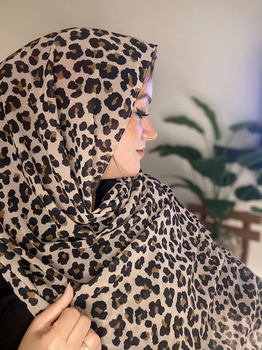 Soft Chiffon Golden wild scarf